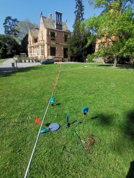 RETURN BASE FOR REFRACTION - DOLANG-GEOPHYSICAL